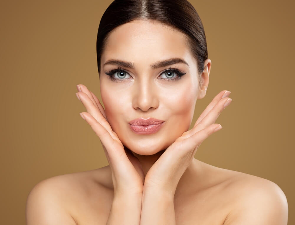 woman skincare makeup