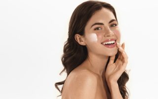 woman face moisturizer