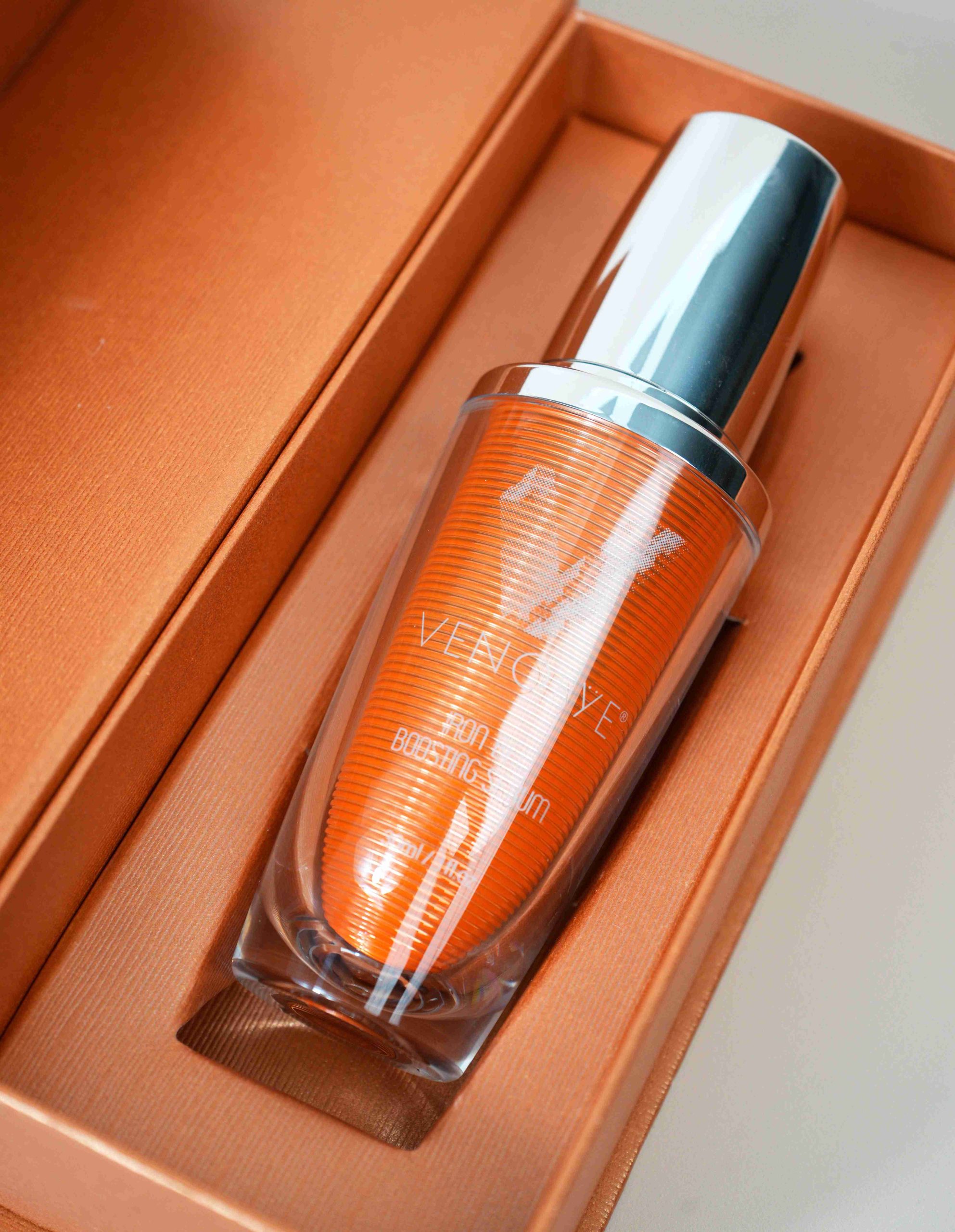 Venofye Iron Bee Boosting Serum in box